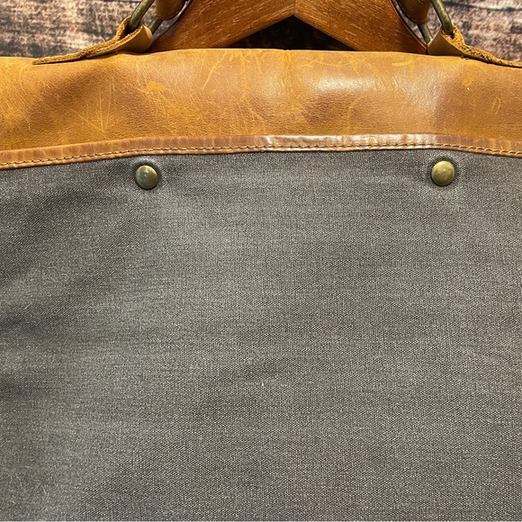 Canvas messenger bag - Picture 5 of 11